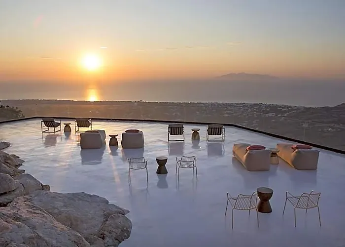 Elessa Hotel
