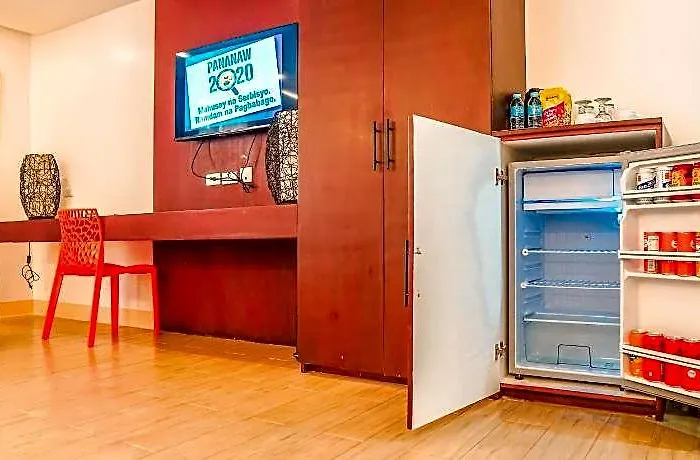 Aya Hotel And Residences Clarin