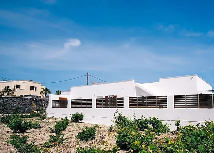 Mesanto Luxury Suites