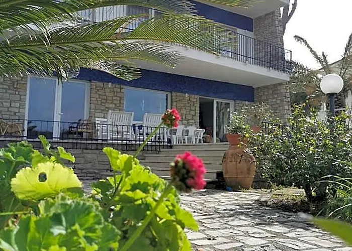 Villa Maria Luxury Suites