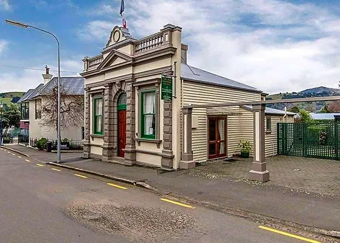 Historic Shipping Office - Akaroa