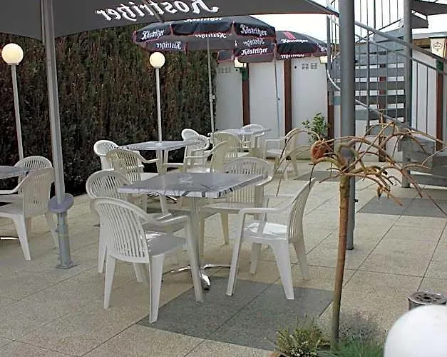 Ummen Hotel&Restaurant