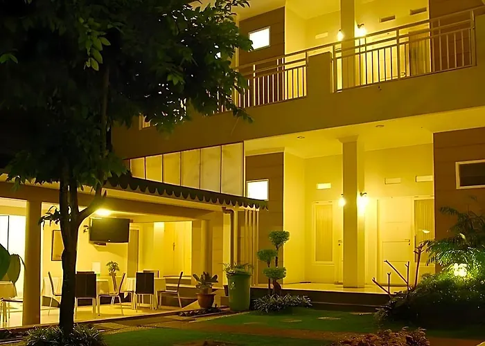 The Sriwijaya Hotel - Halal Hotel