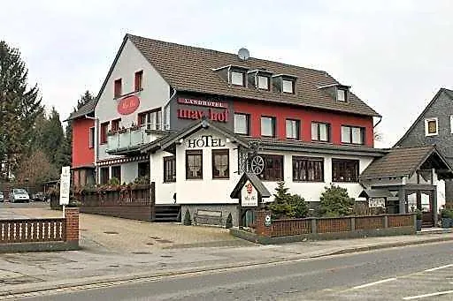 May-Hof