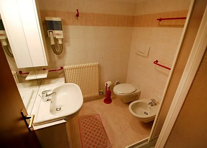 Beverly - Two Bedroom No.3