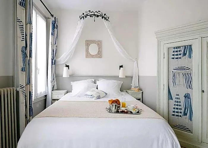 Hotel Le Central