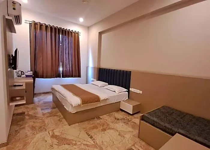 Hotel Keshav Inn