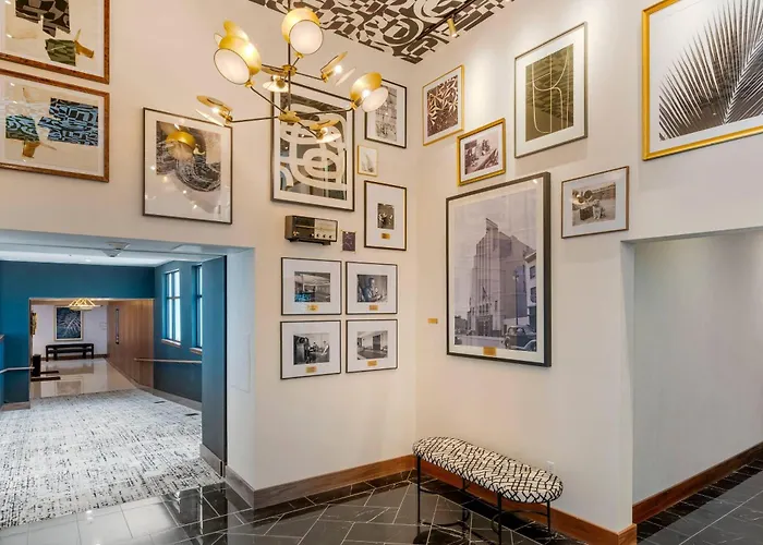 Cambria Hotel Detroit Downtown