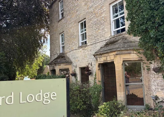 Burford Lodge - Adults Only