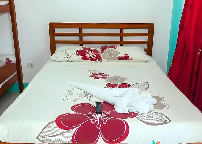 Palm Grove Saud Holiday Complex Hotel