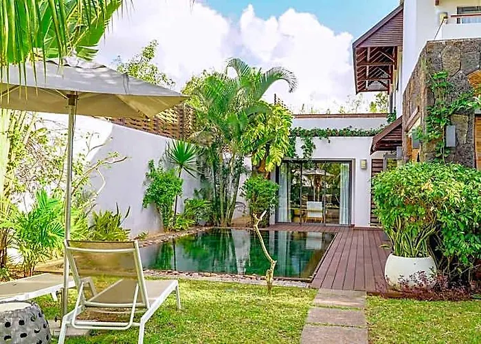Choisy Les Bains Apartments With Lagoon Pool By Lov Mauritius