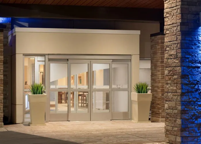 Holiday Inn Express & Suites Stevensville - Benton Harbor By Ihg