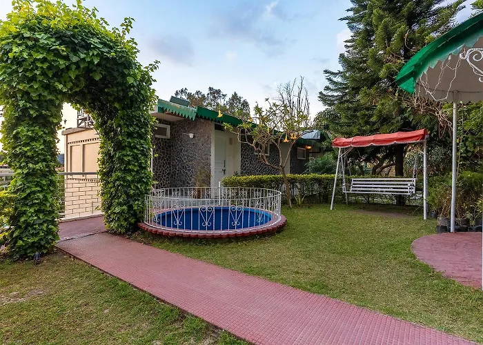 Maati Resort By The Lake Hill