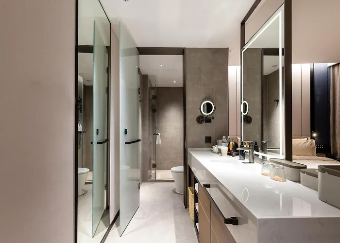 Atour Hotel Jiaxing Nanhu Tiandi