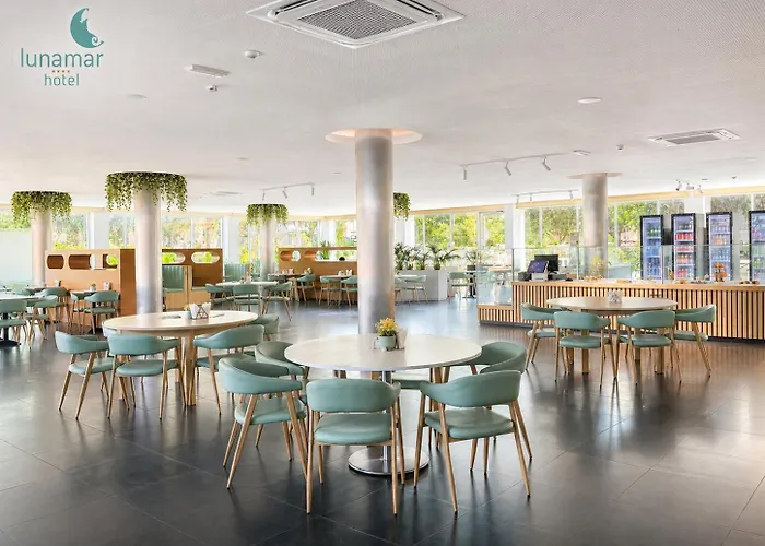 Hotel Lunamar