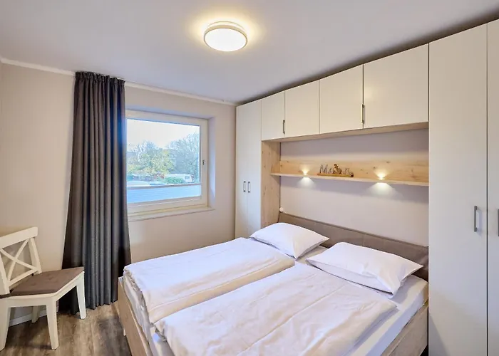 Am Grooten Steen - Wattenläuper - HausNr 1