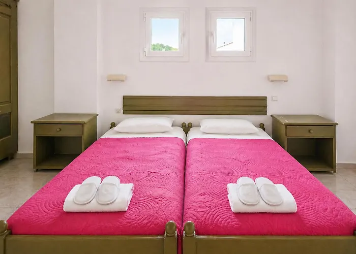 Agnes Beach Hotel Apartments