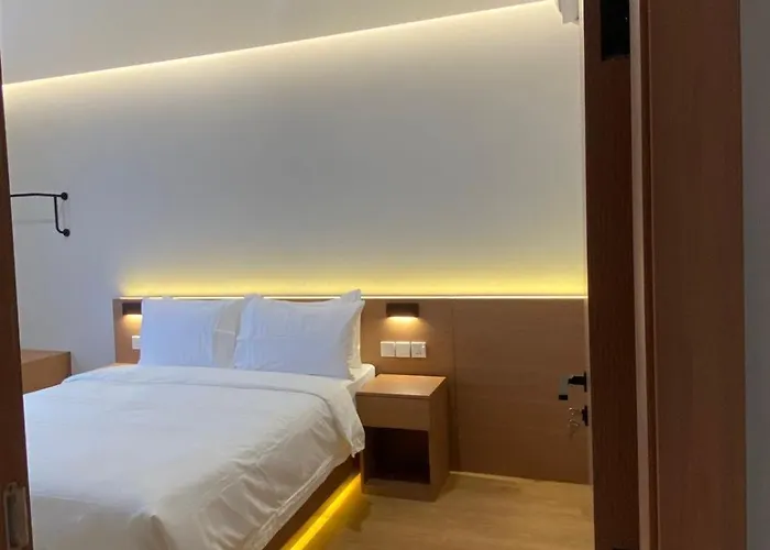 Blissful Homestay Batam