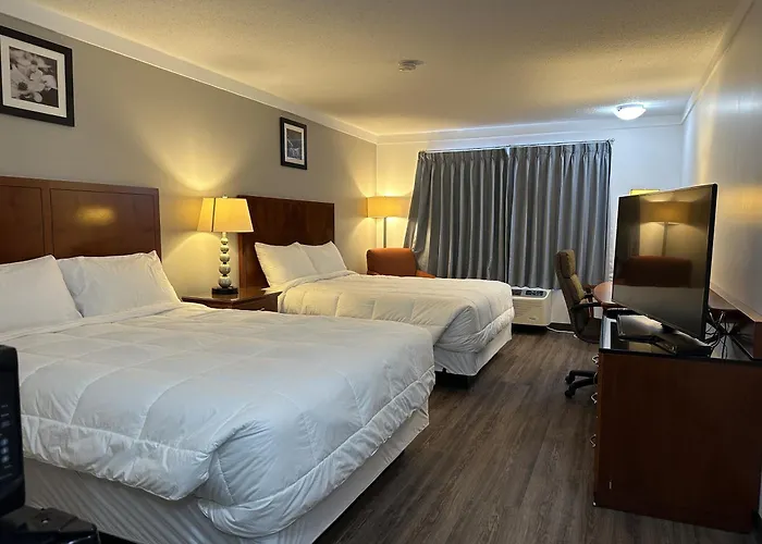 Sunset Inn & Suites
