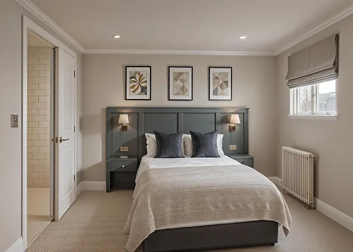 The Highfield - Self Check-In Hotel