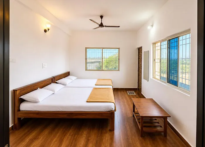 Hotel Raj Palace