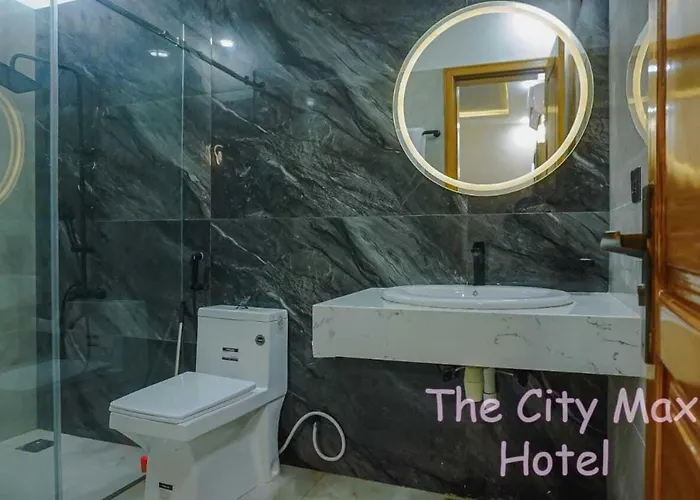 The City Max Hotel