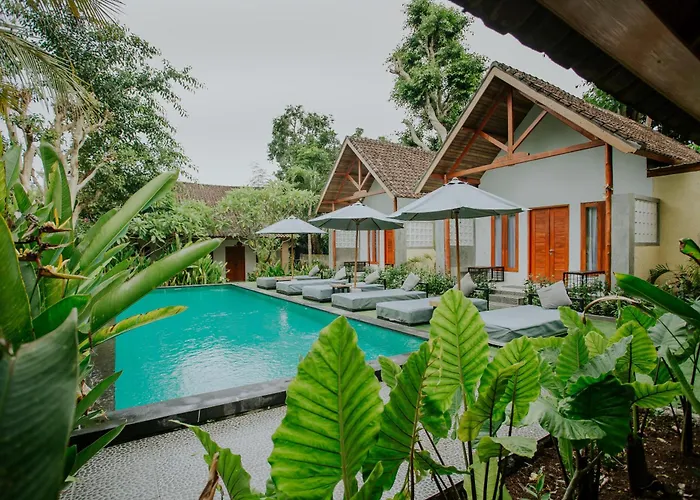 Nuansa Garden Cottages & Dormitories