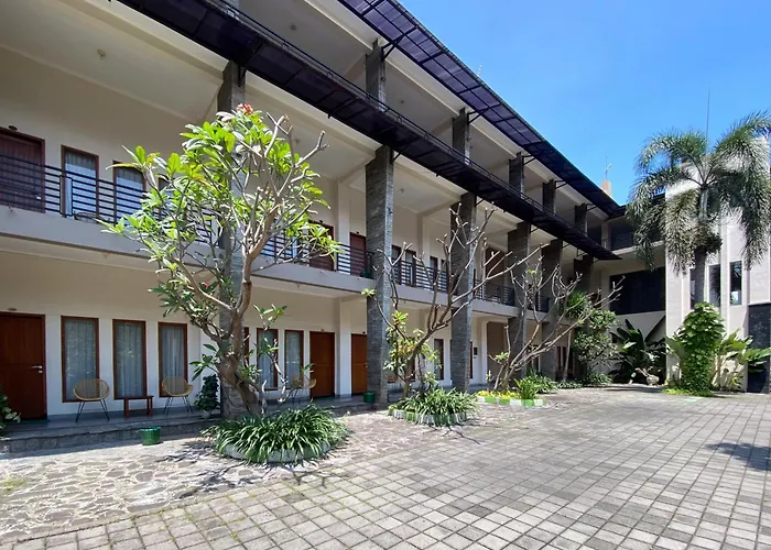 Urbanview Hotel Ratna Syariah