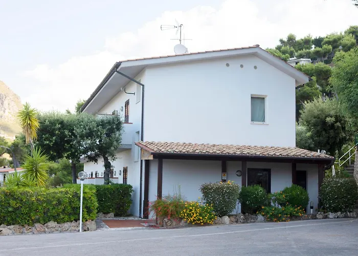 Hotel Costa Di Kair Ed Din