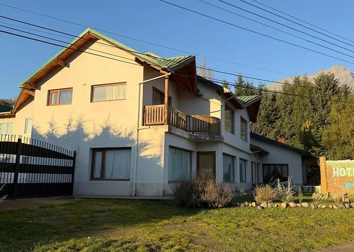 Hotel Hielo Azul 1