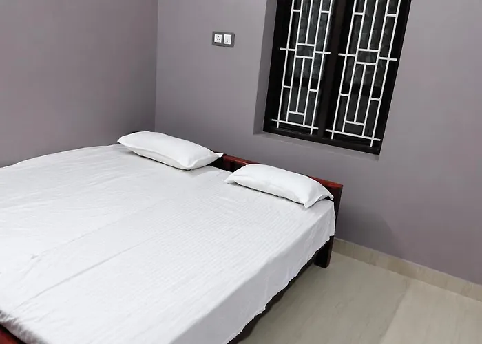 Hotel Sabareesh Kanyakumari