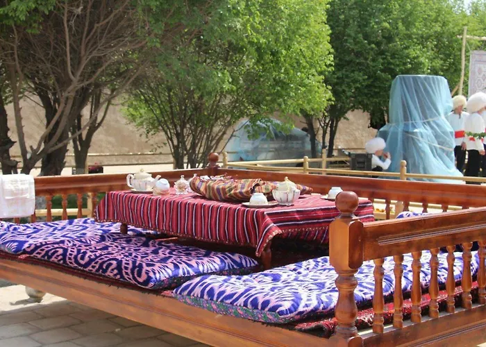 Turkman'S Palace