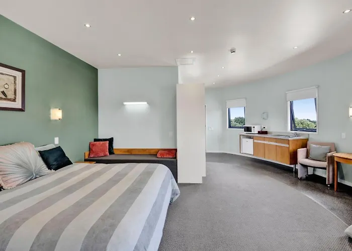 Headlands Hotel