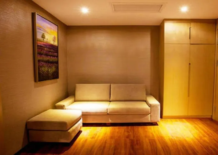 Lavande Hotel Hengyang Changsheng XI Lu Nan Hua University Branch