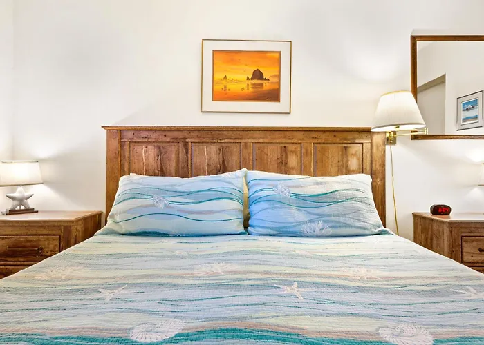 Hi-Tide Resort King Bed Dogs Ok Unit 01