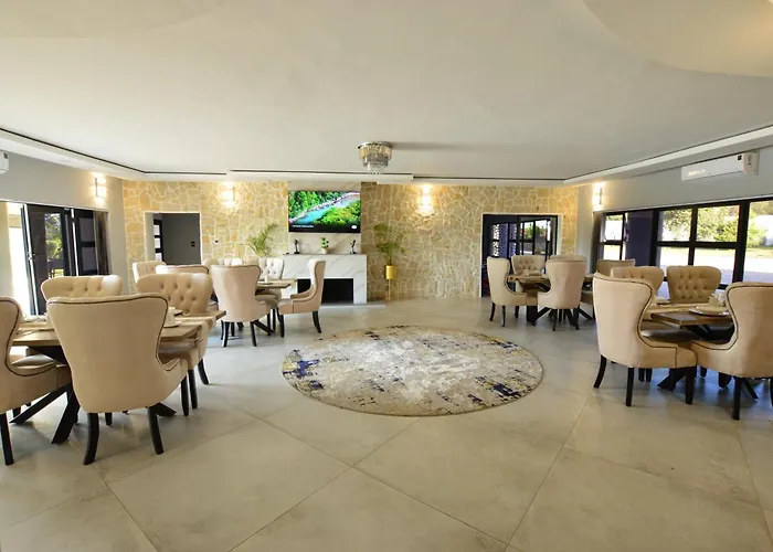 Sparrow Boutique Hotel