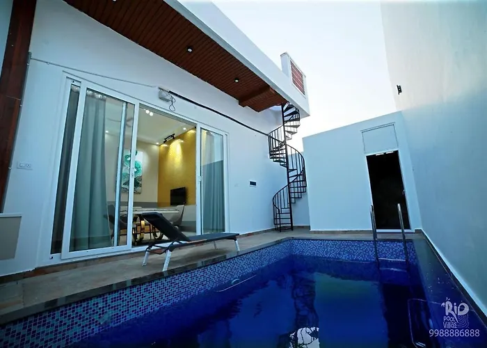 Rio Pool Villas
