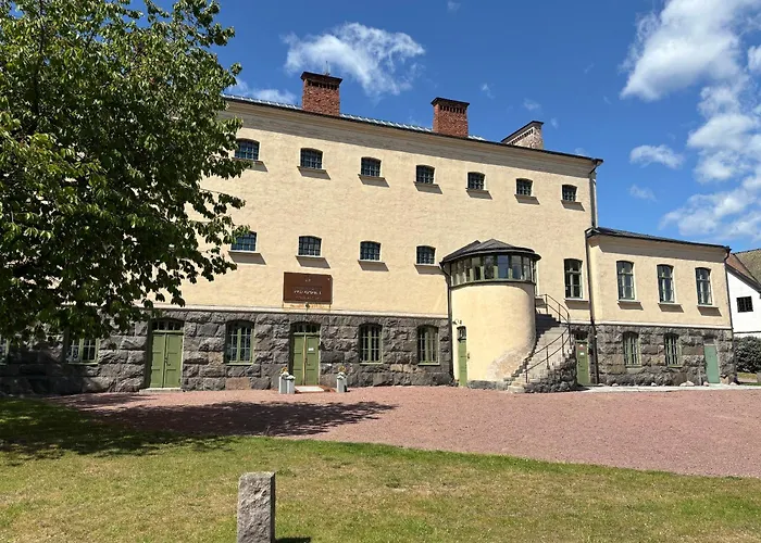 Maj Pa Kronohaektet Karlskrona