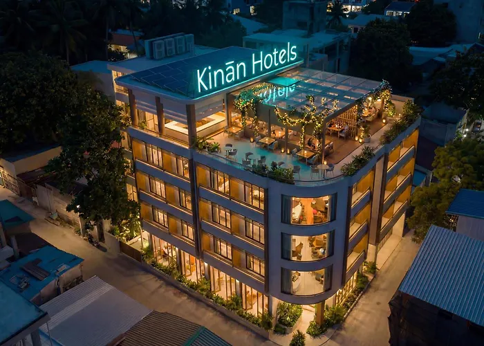Kinan Sentral