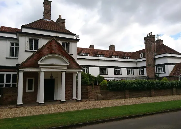 Chartridge Lodge Hotel