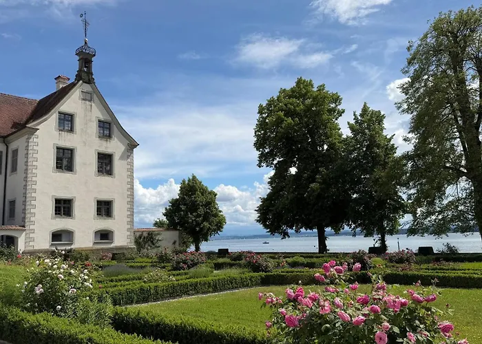 Bodensee-Schloss Maurach