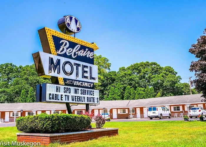Belaire Motel