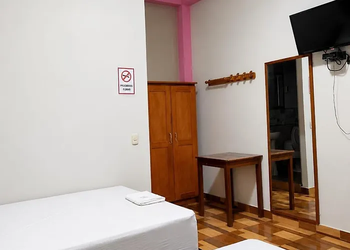 Crismas Hotel