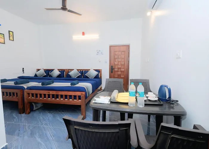 The Loop Auroville - High-Speed Wifi & Free Parking, Near Auroville Bakery & Tanto Pizzeria, 5-Minute Drive To Ecr & Auroville Beach
