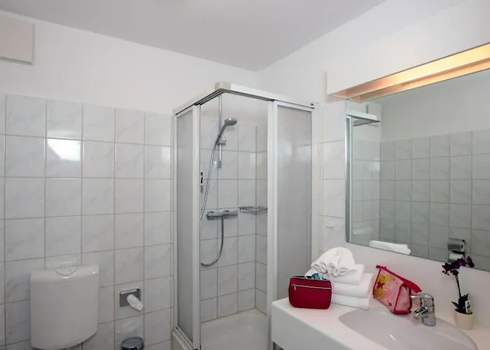 Park-Hostel Sellin nur 500 m zum Strand