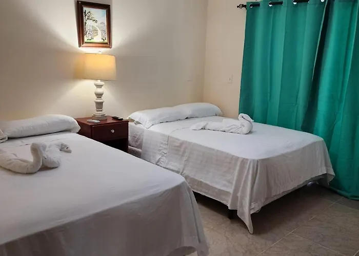 Hotel Las Rosa