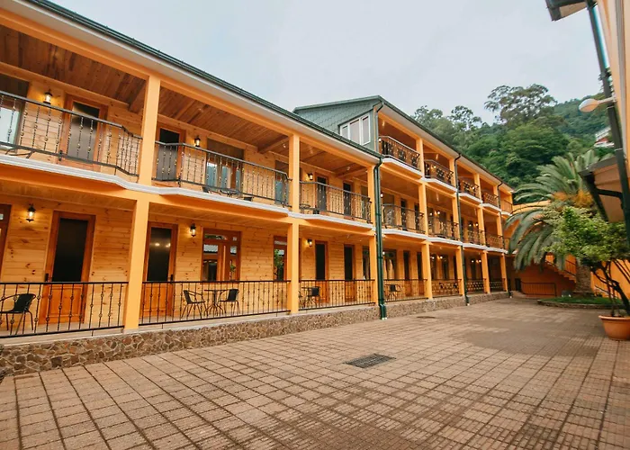 Villa Mirakula Kvariati