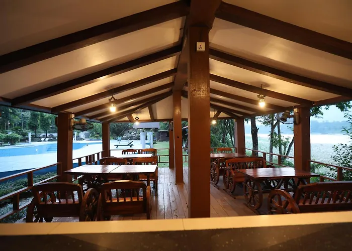 Thimura Resort