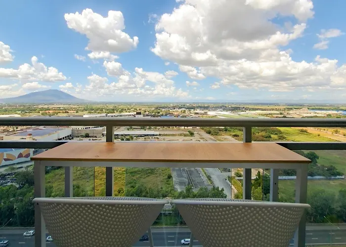Mt Arayat View Staycation Condo At Azure North Pampanga