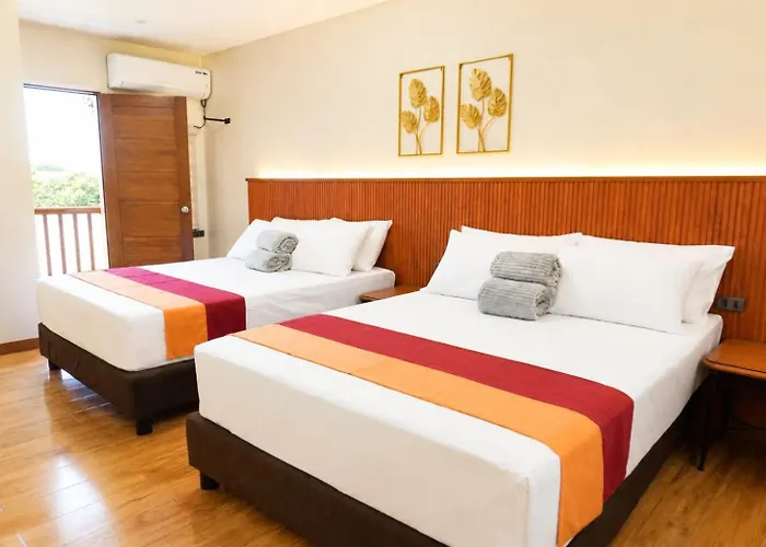 Starhomes Hotel & Cafe